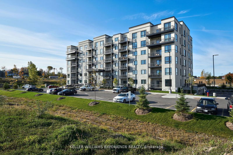 home for lease on 304-299 Cundles Road E