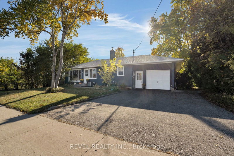home for sale on 194 Ferndale Drive N
