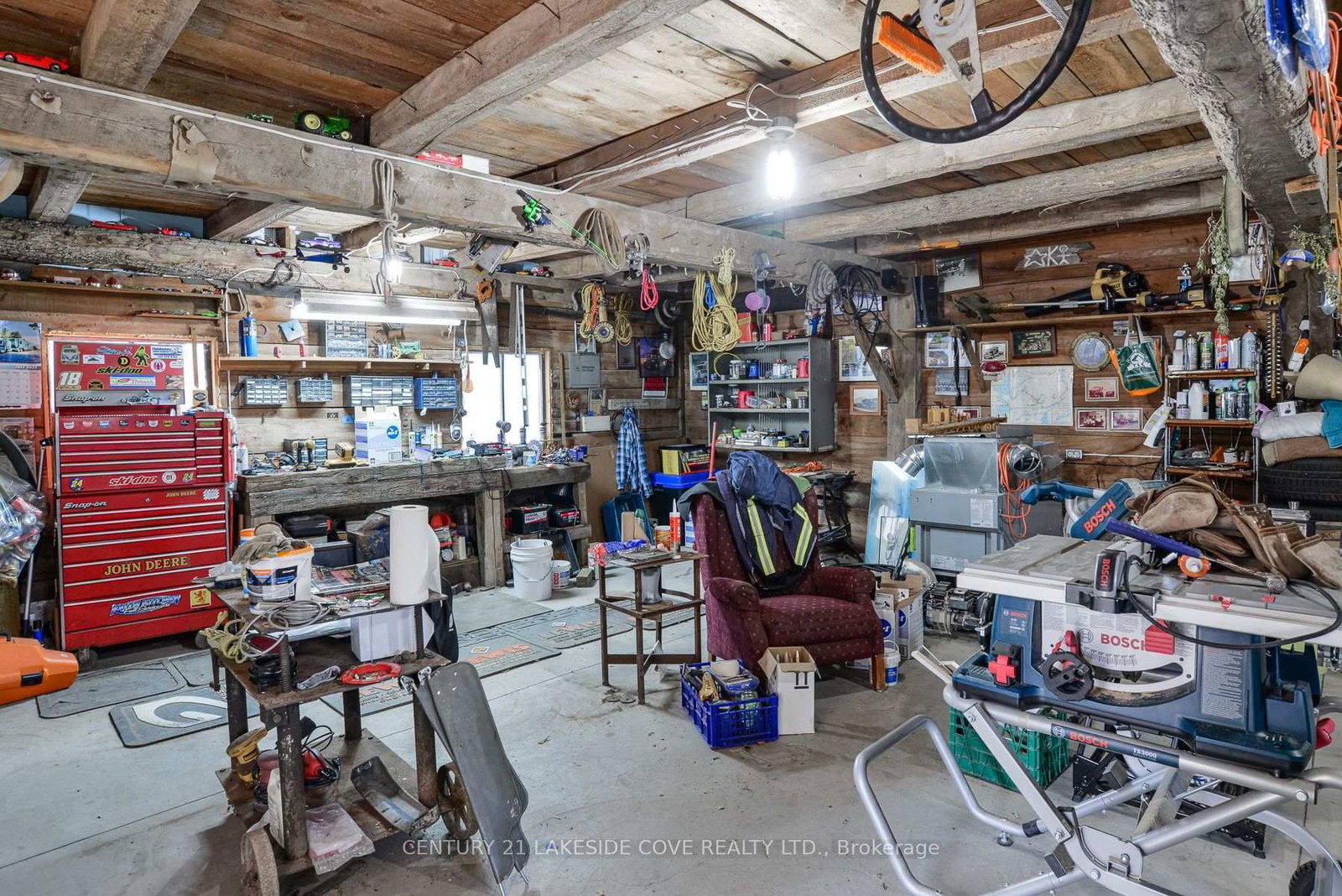 Listing Image 7