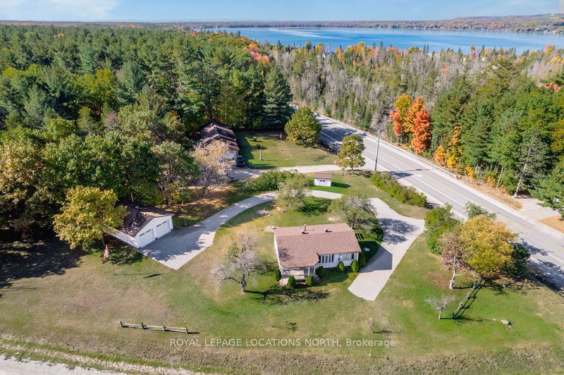 home for sale on 5358 Penetanguishene Road
