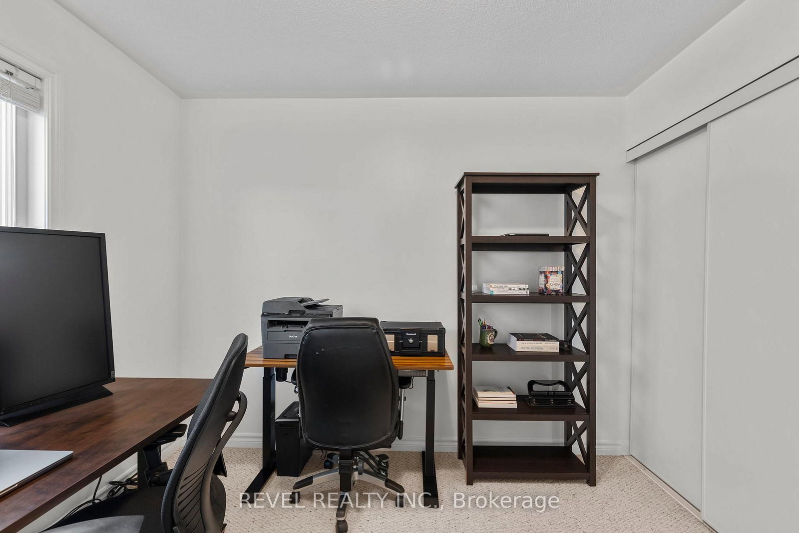 Listing Image 28