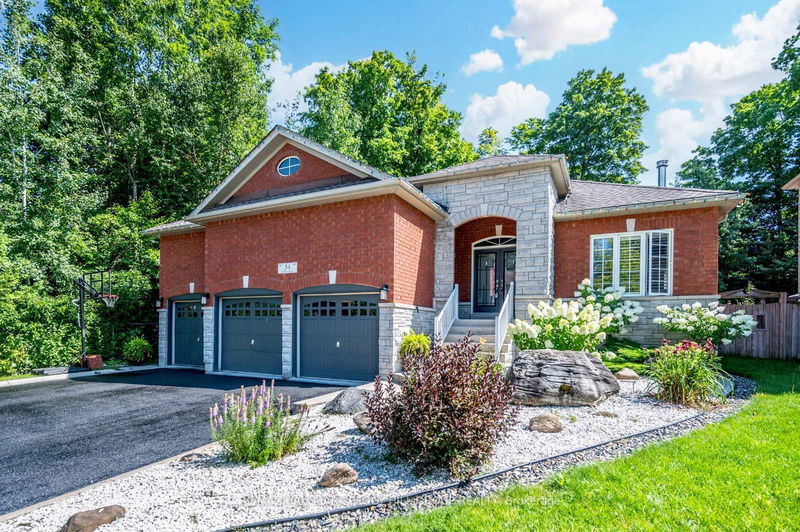 home for sale on 34 Camelot Square