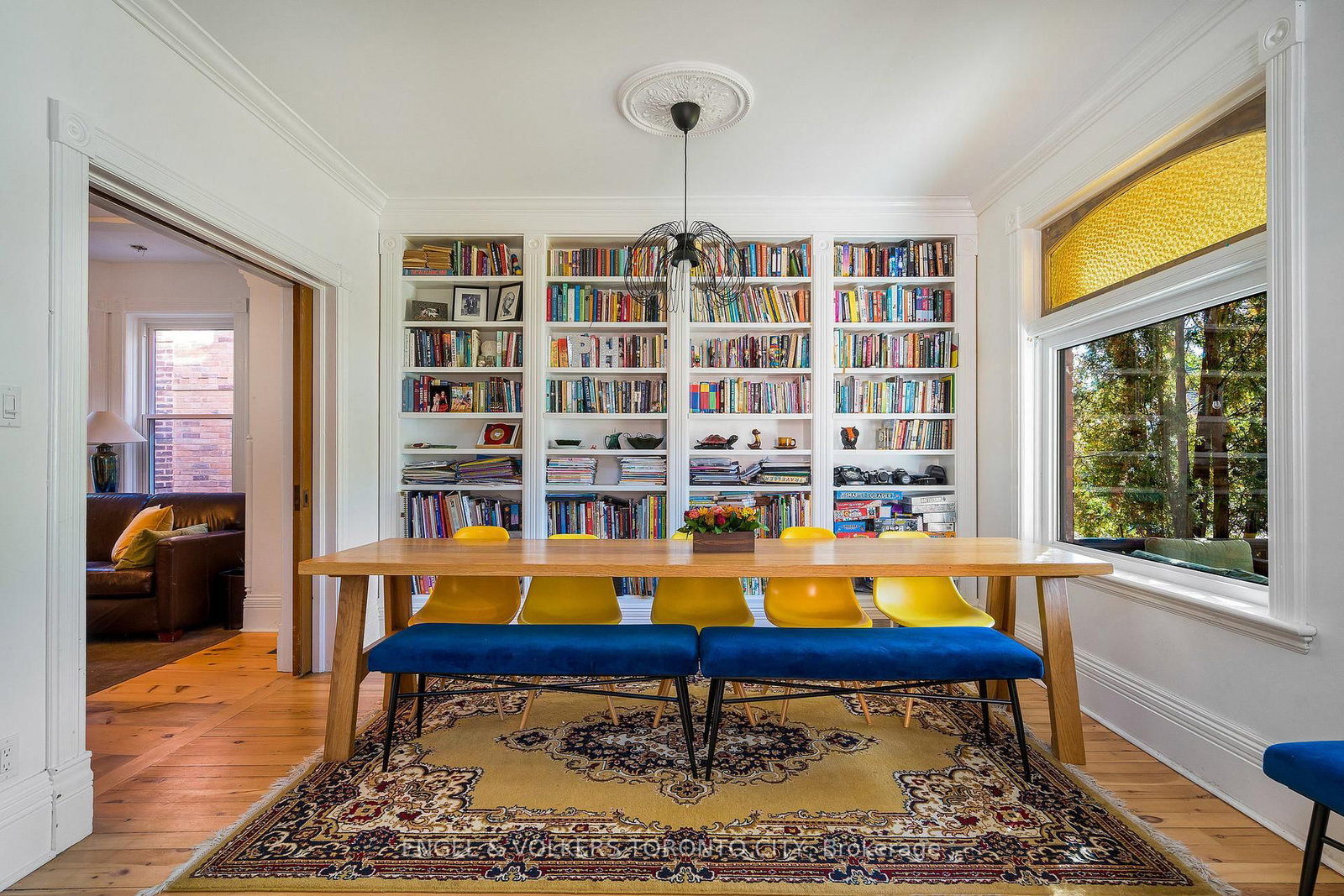 Listing Image 7