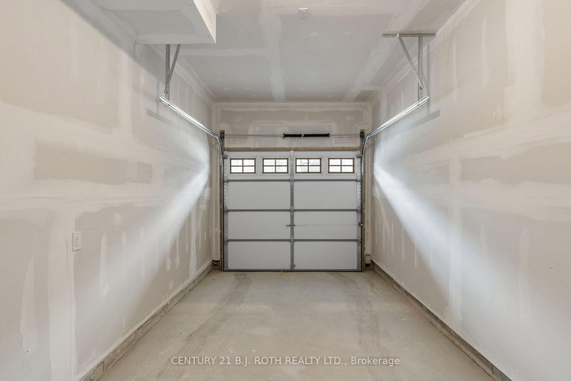 4 - 23 HAY Lane, Barrie, L9J 0V6 | Image 3