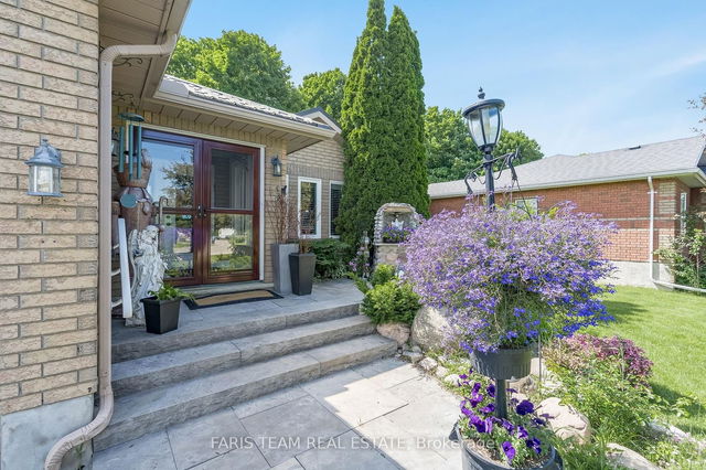 72 Oxley Drive