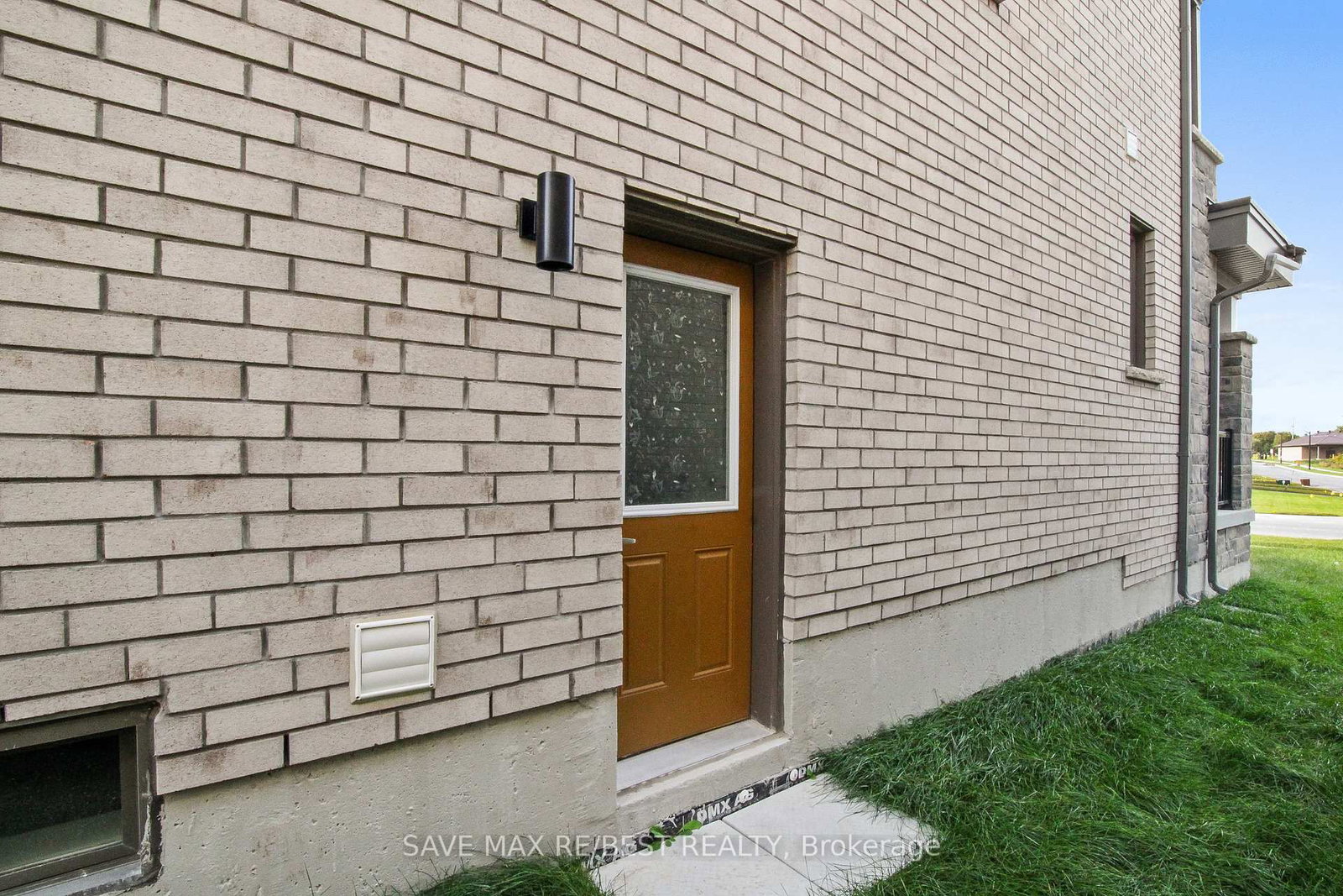 Listing Image 34