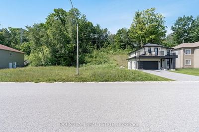 722 Aberdeen Blvd, Midland - Midland image-0-1