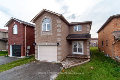 7 Harrogate Crt, Barrie - Georgian Drive