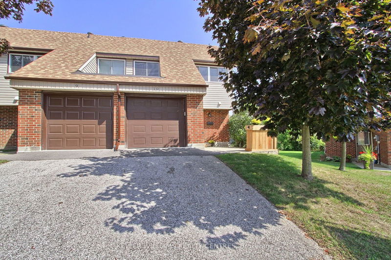home for sale on 10-441 Barrie Road