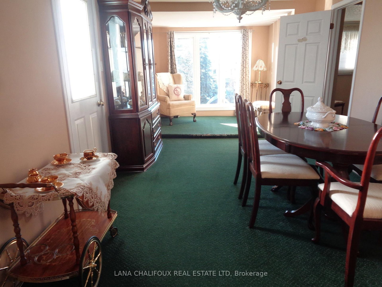 Listing Image 7