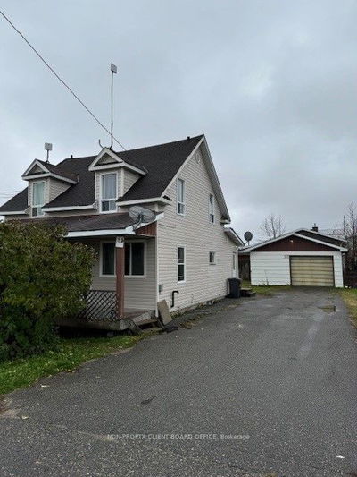 85 Marion St, Iroquois Falls -  image-0-4