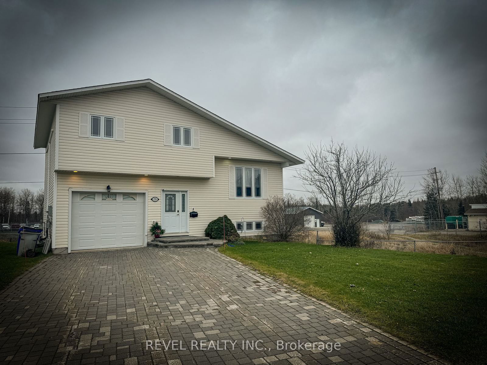 Detached House sold at 79 Meadow Lane, Timmins, MTJ - Beaurivage, P4R 1M7 - MLS: T10433732