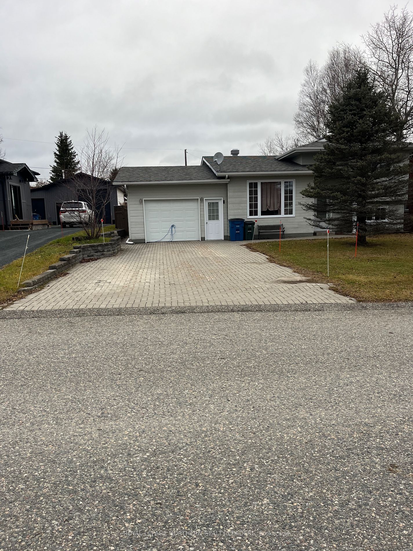 Listing Image 19