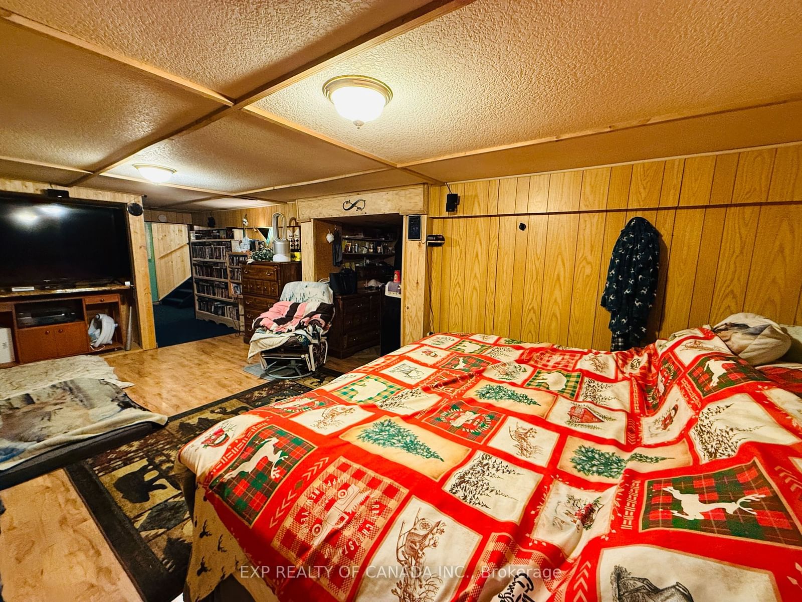 Listing Image 21