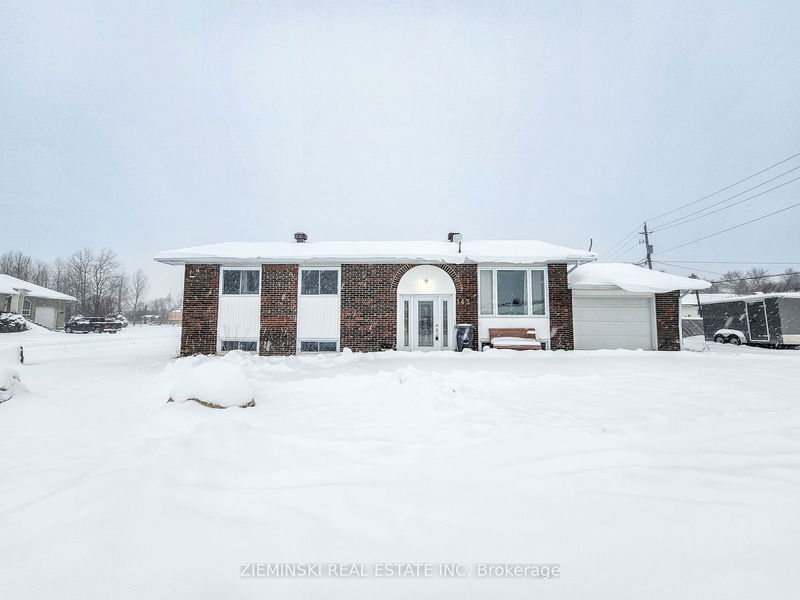 143 Tamarack St, Iroquois Falls - Iroquois Falls image-0-0