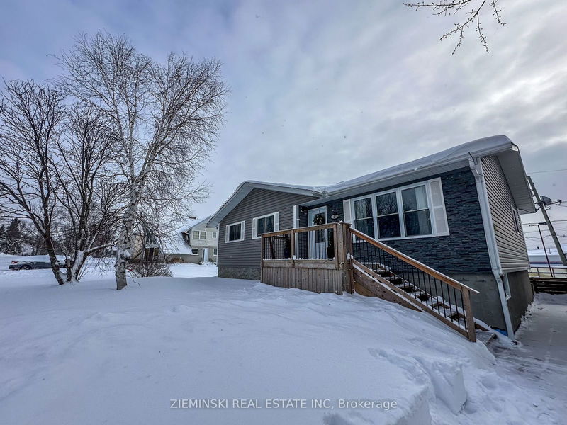 237 Devonshire Ave, Iroquois Falls - Iroquois Falls image-0-0