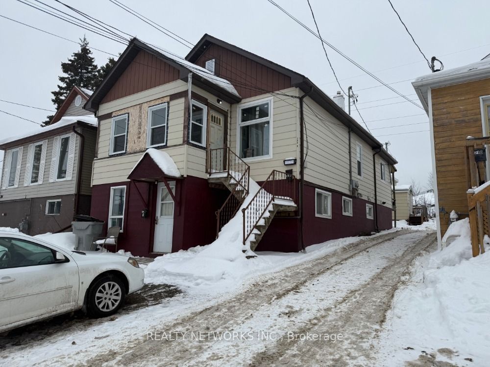 Semi-Detached House sold at 208 Laidlaw Street, Timmins, P4N 2P8 - MLS: T11893767