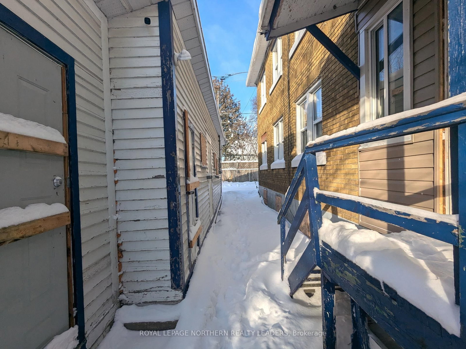 Listing Image 7