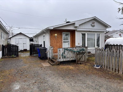 8 Kim Ave, Timmins - TS - Trailer Parks