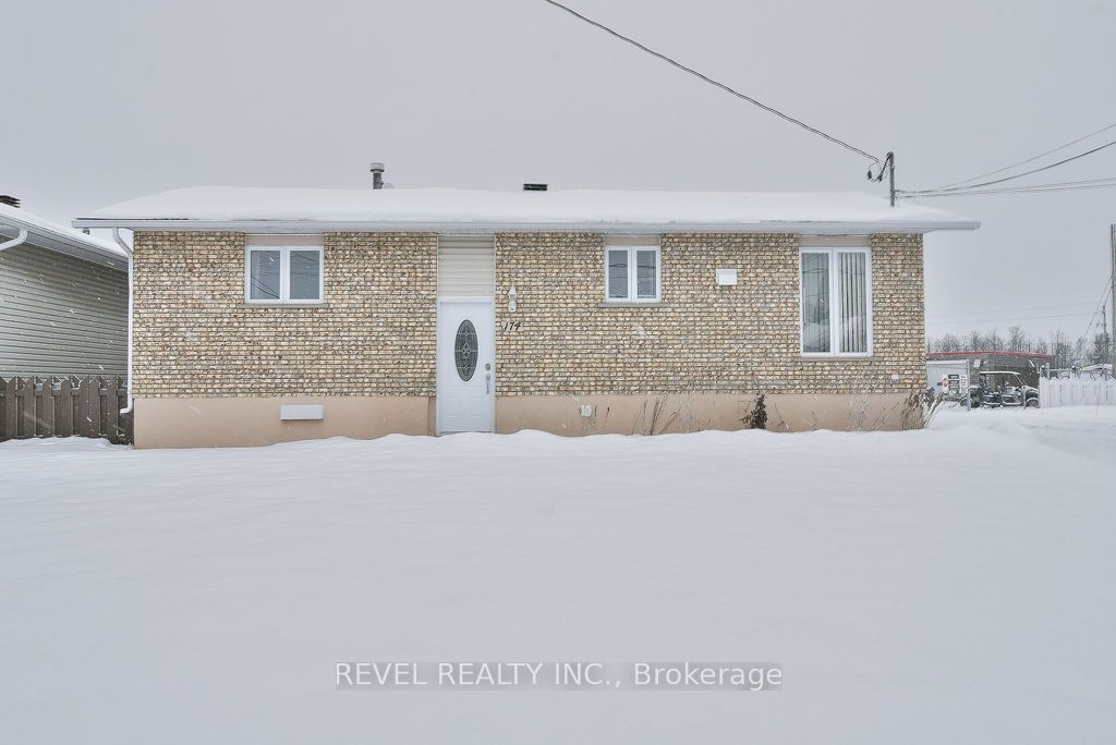 Detached House sold at 174 Royale Street, Timmins, MTJ - Main Area, P4N 8A6 - MLS: T11896989