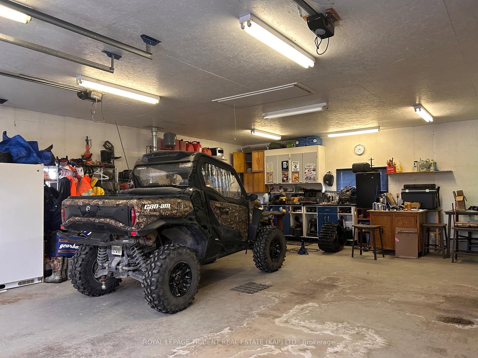 Listing Image 5