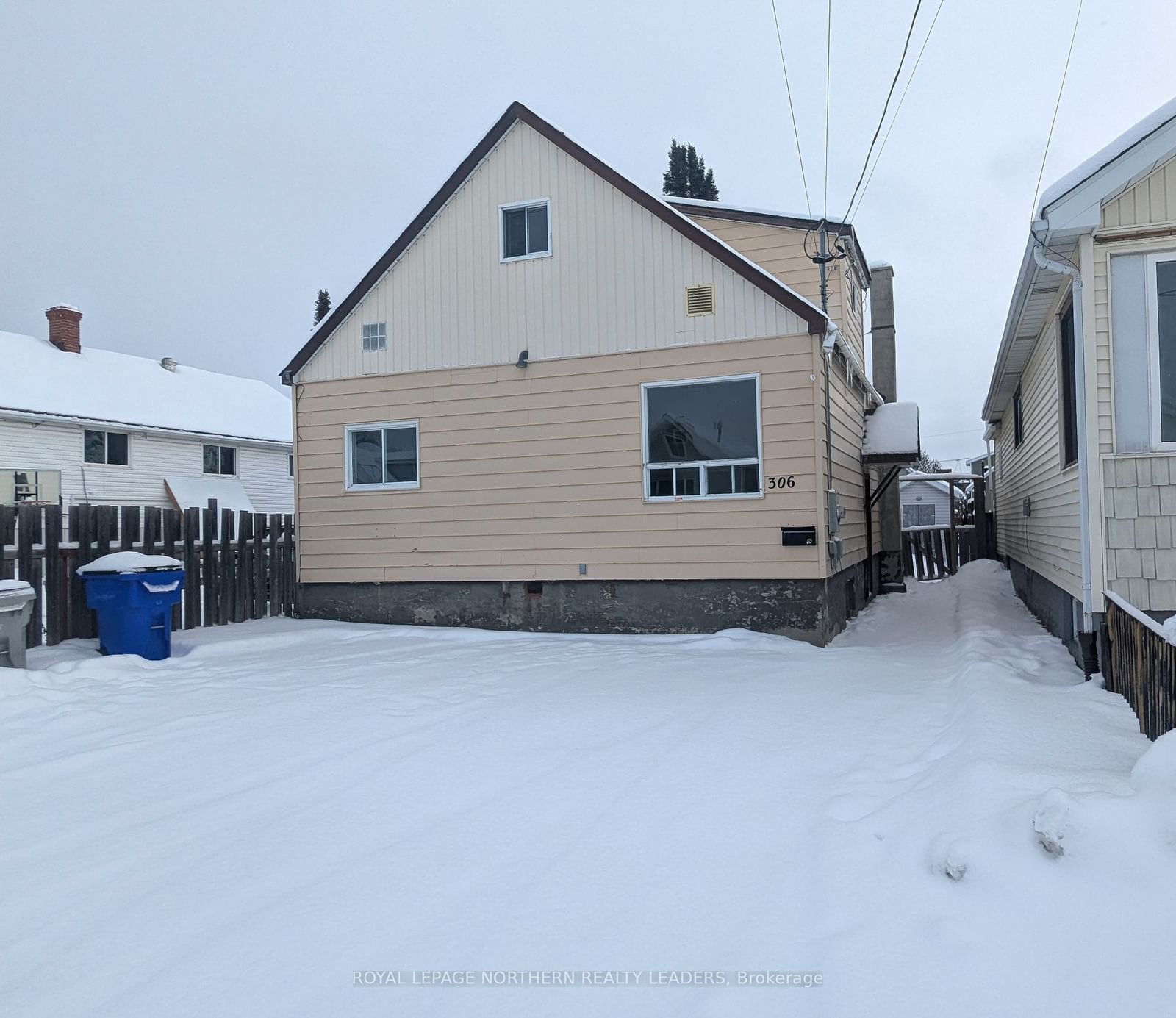 Detached House sold at 306 Birch Street, Timmins, TNE - Central, P4N 6E6 - MLS: T11921162