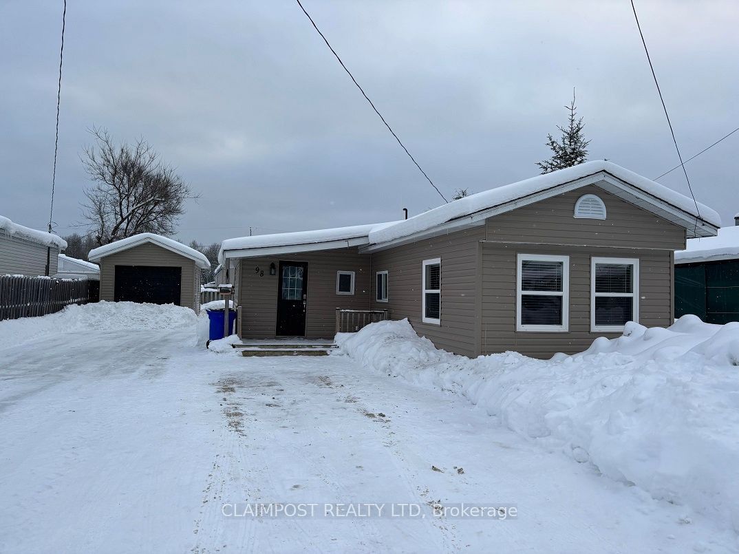 Mobile/Trailer sold at 98 Notre Dame Place, Timmins, MTJ - 101 West, P4R 0E2 - MLS: T11928876