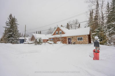 99 Lefebvre Peninsula Rd, Moonbeam -  image-0-2