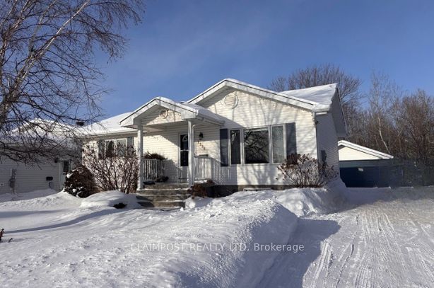 Detached House sold at 1194 Park Avenue, Timmins, MTJ - Main Area, P4R 1L6 - MLS: T11934245