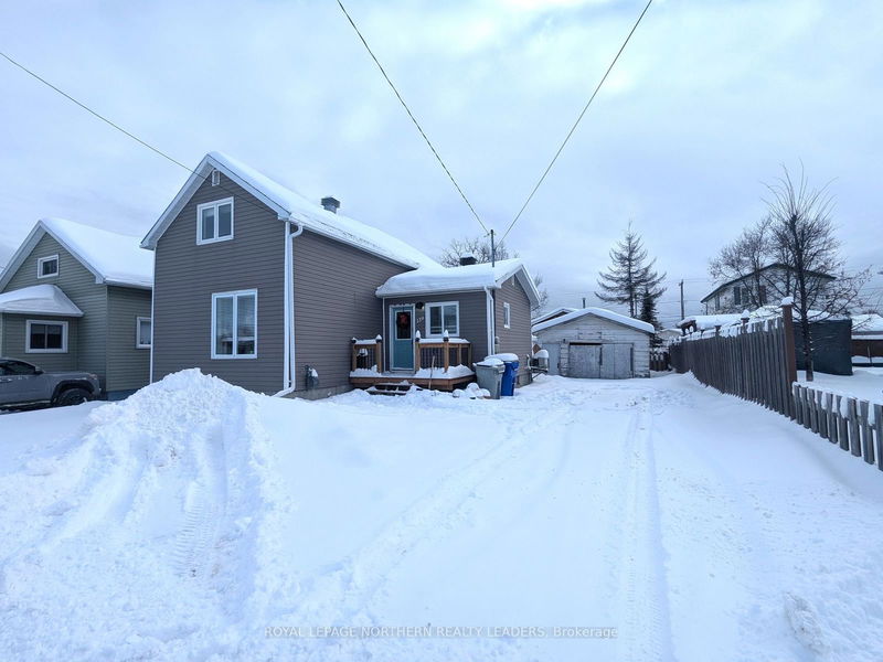 139 Shamrock Ave, Timmins -  image-0-0