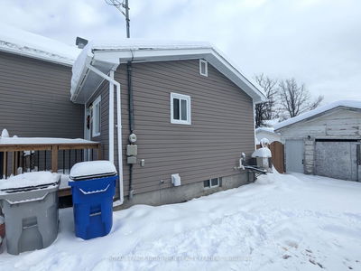 139 Shamrock Ave, Timmins -  image-0-2