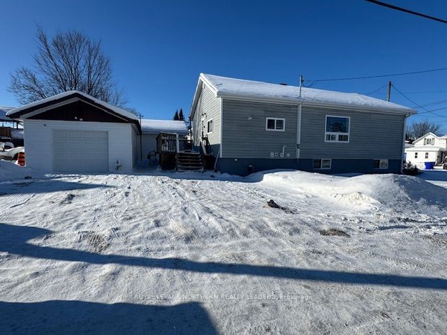 Detached House for sale at 343 Belanger Avenue, Timmins, P4N 2W3 - MLS: T11937939