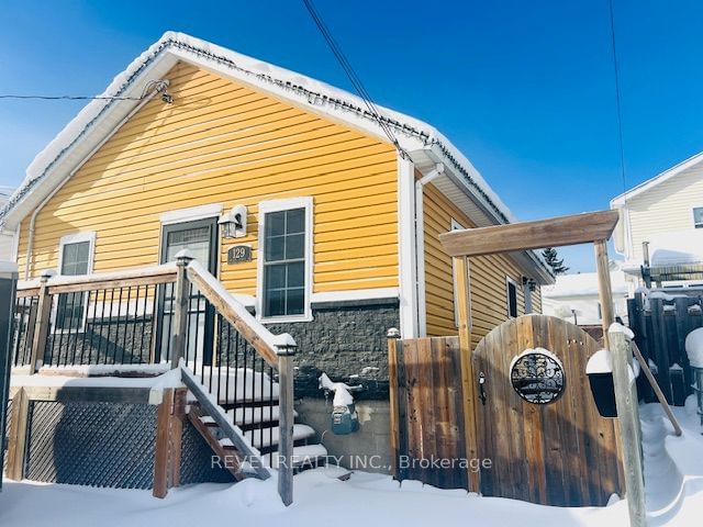 Detached House for sale at 129 Cameron Street, Timmins, TM - TNW - Algonquin to Jubilee, P4N 5B8 - MLS: T11944926