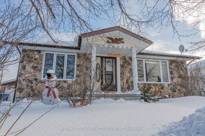 4 Erickson Ave, Kapuskasing -  image-0-1