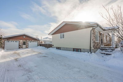 4 Erickson Ave, Kapuskasing -  image-0-3