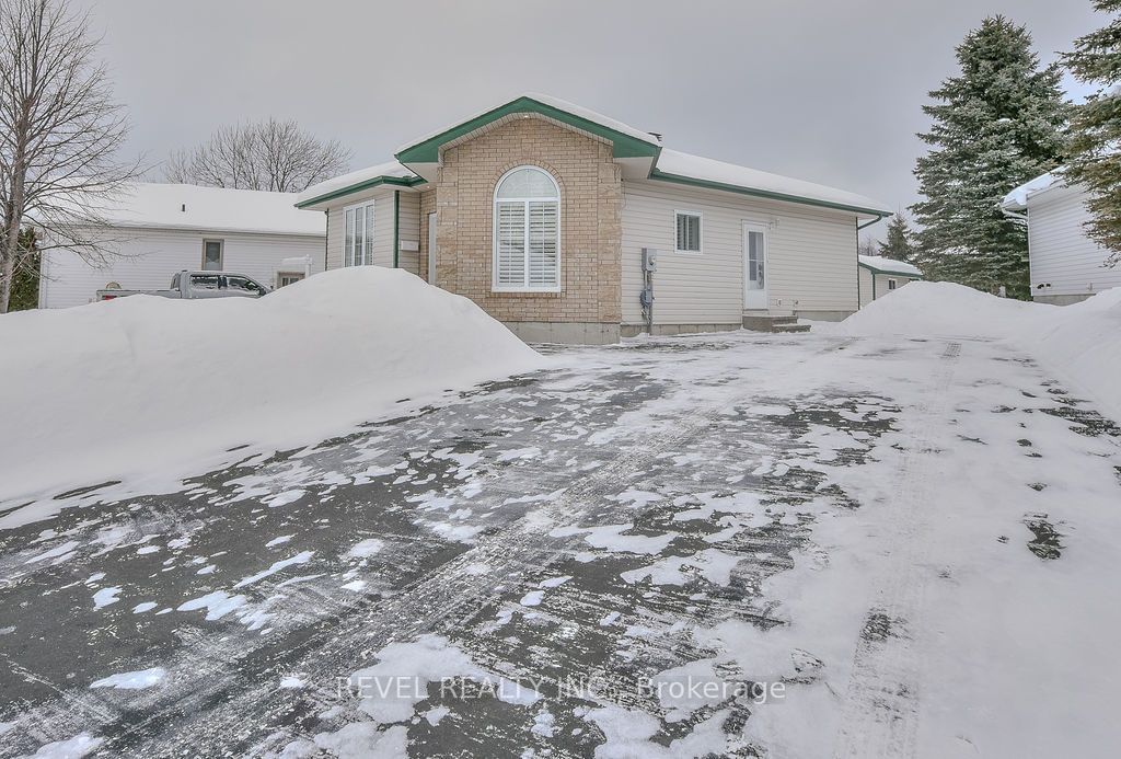 Detached House for sale at 149 Mascioli Boulevard, Timmins, TNW - Vic Heights, P4P 1H5 - MLS: T11956965