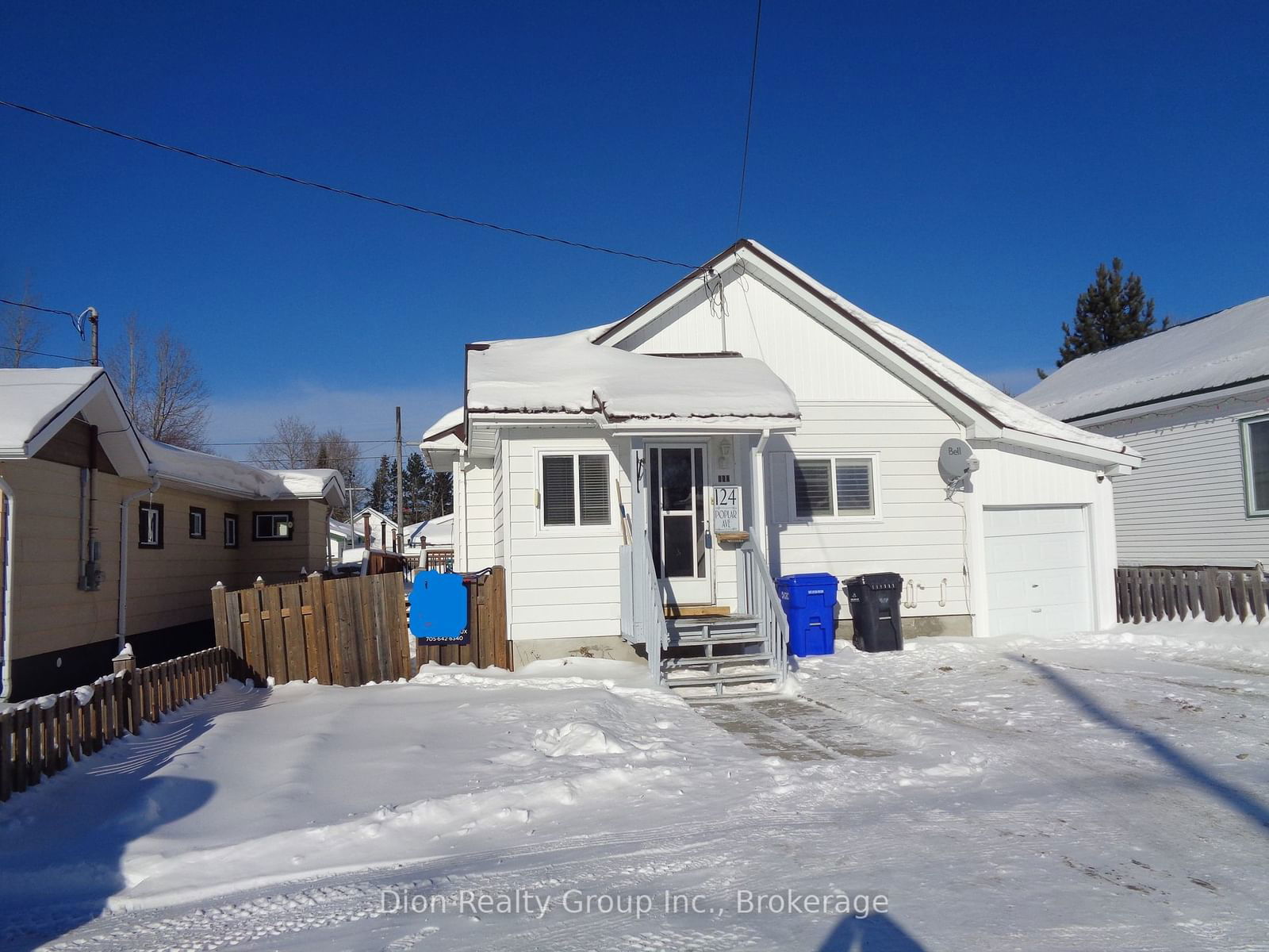 Detached House for sale at 124 Poplar Avenue, Kirkland Lake, KL & Area, P2N 2N4 - MLS: T11960849