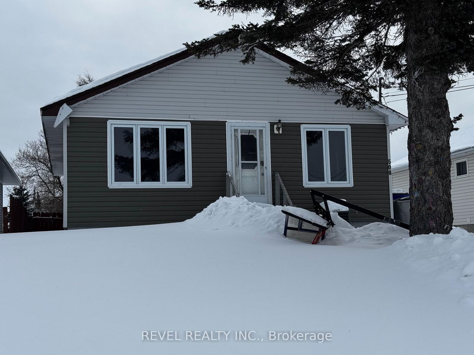 Detached House sold at 508 Cedar Street, Timmins, TNE - North, P4N 6K3 - MLS: T11969412