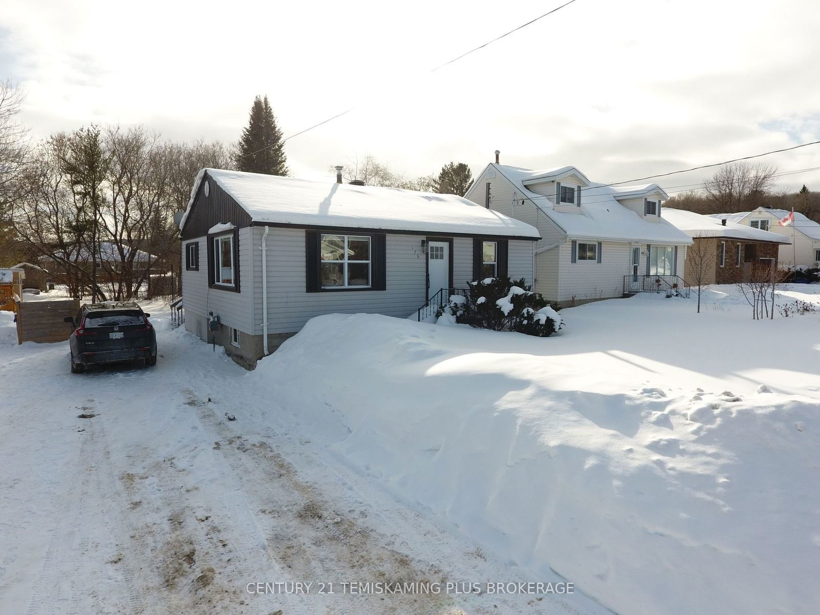 Detached House for sale at 176 Montgomery Avenue, Temiskaming Shores, New Liskeard, P0J 1P0 - MLS: T11971691