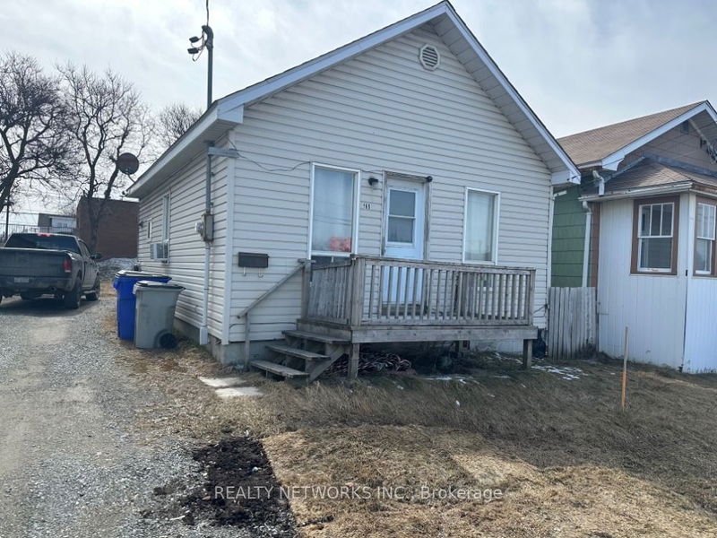 165 Algonquin Blvd, Timmins - TS - SW image-0-0