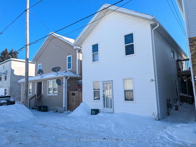 11-15 Aura Lake St, Timmins - SCH - Main Area image-0-3