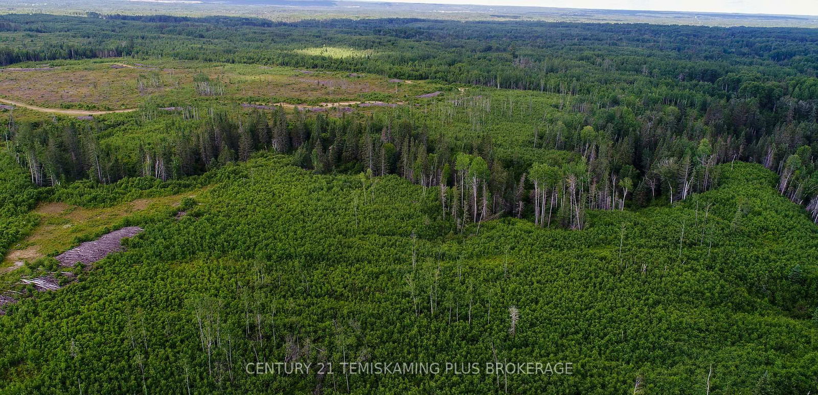 Building at Lot 5 Con 3, Timiskaming Remote Area