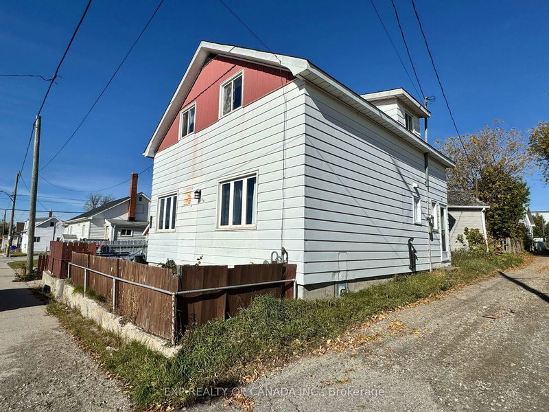 136 Kimberly Ave, Timmins - TS - SE image-0-0