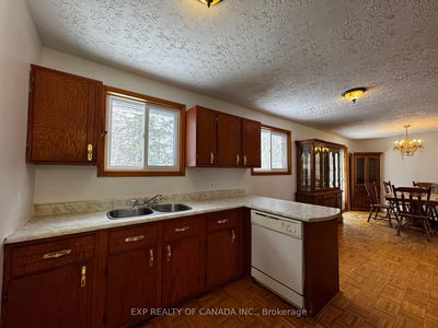 280 Randall Dr, Timmins - TNW - Riverpark image-0-3