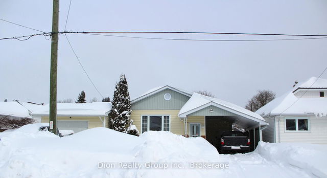 14 Poplar Avenue