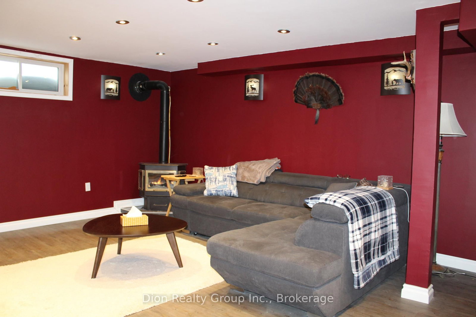 Listing Image 31