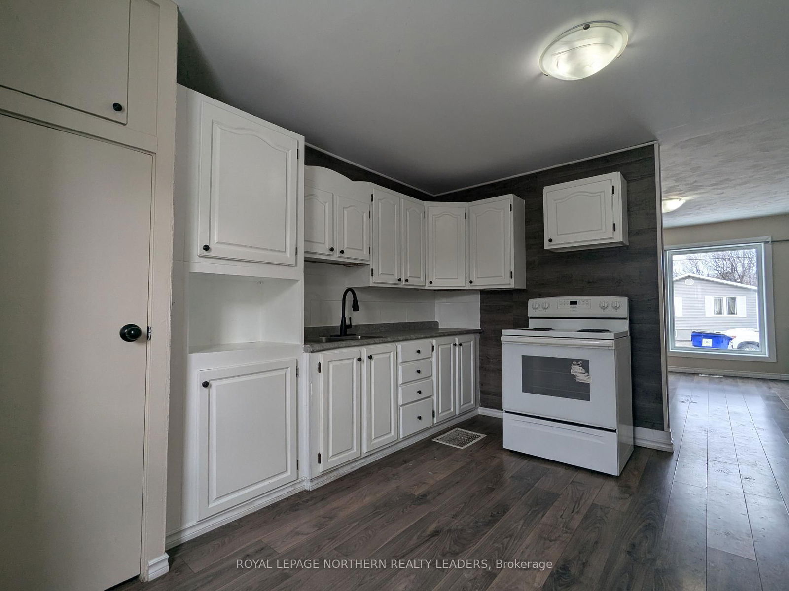 Semi-Detached House sold at 383 Belanger Avenue, Timmins, TS - SW, P4N 2W3 - MLS: T12081092