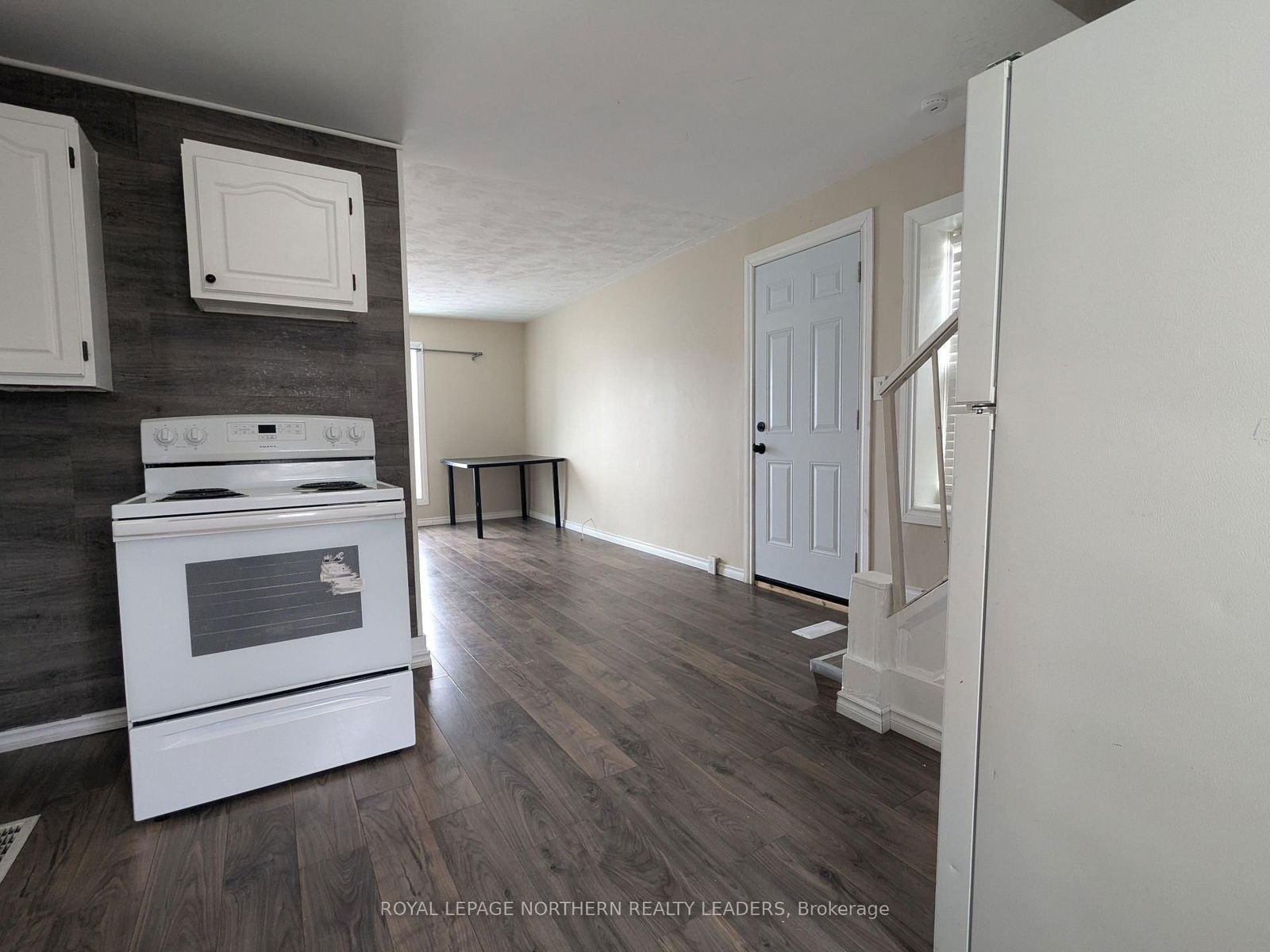 Semi-Detached House sold at 383 Belanger Avenue, Timmins, TS - SW, P4N 2W3 - MLS: T12081092