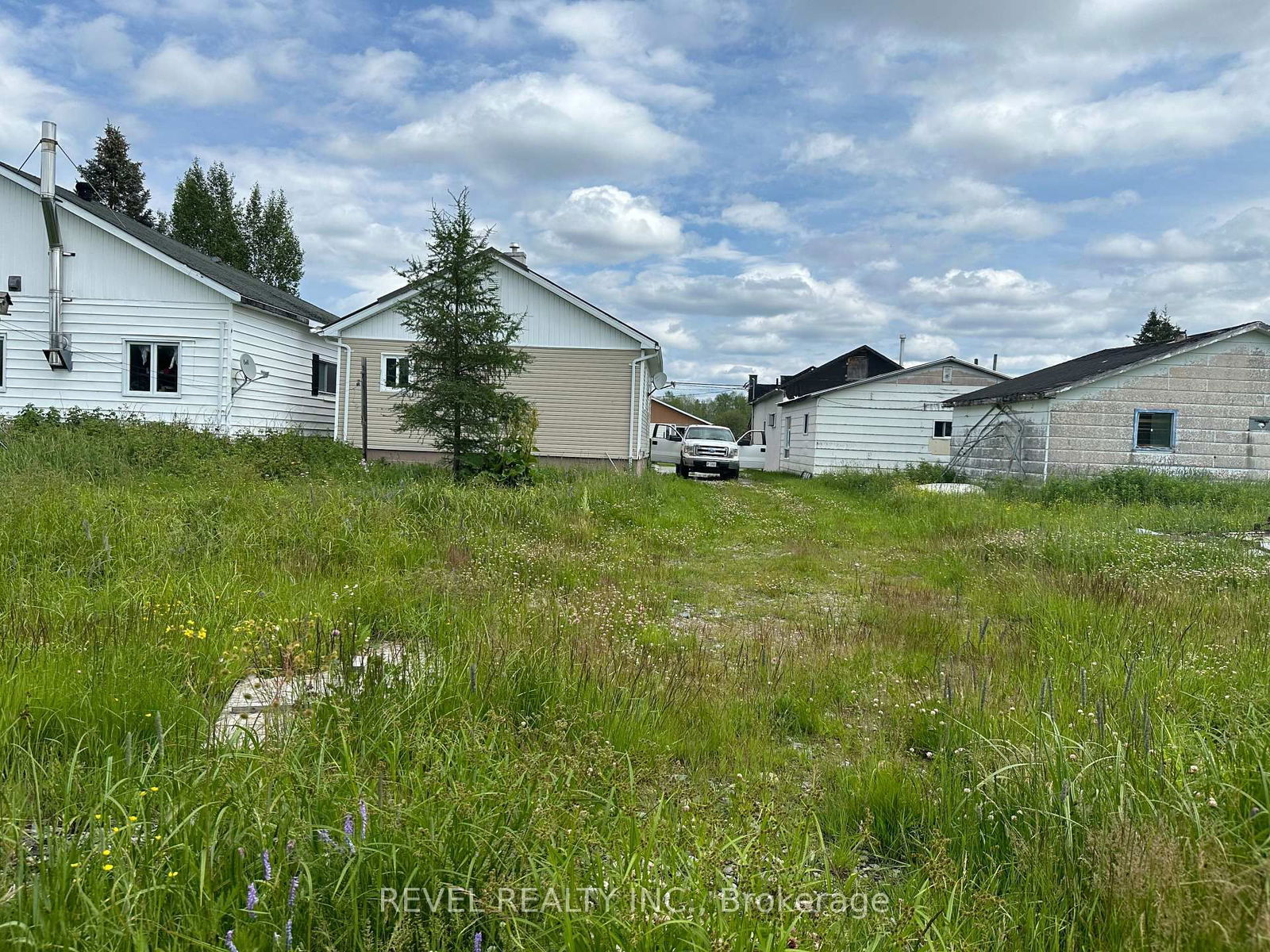 Detached House for sale at 662 Gleason Avenue, Black River Matheson, Matheson, P0K 1C0 - MLS: T12107389