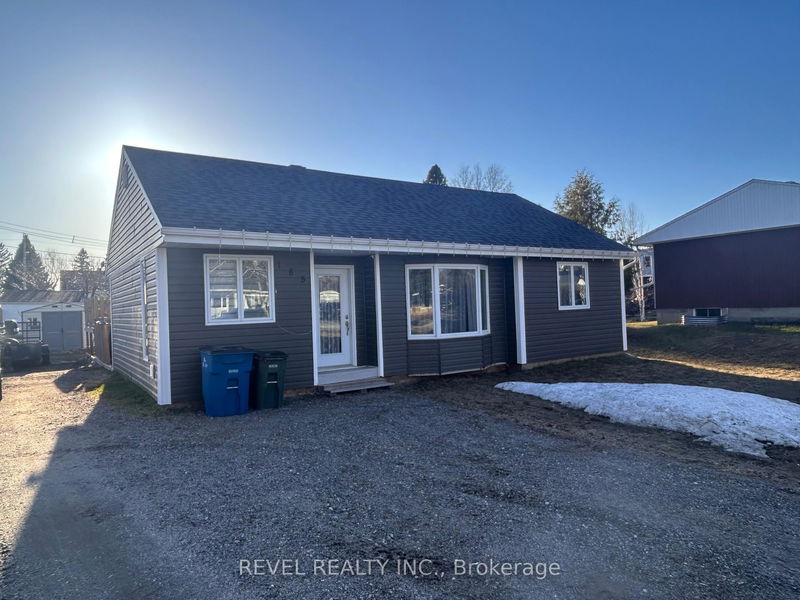 185 Fifteenth Ave, Cochrane - Cochrane image-0-0